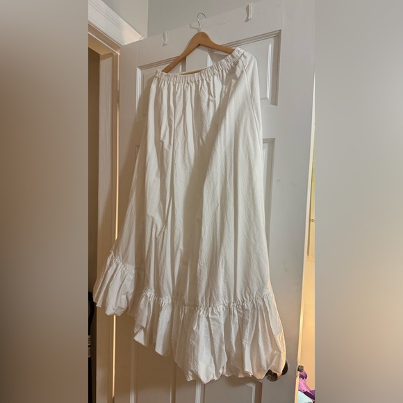 Anthropologie White high-low bubble hem midi skirt - Picture 5 of 6